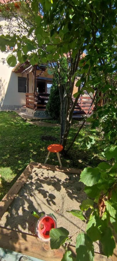 Cottage In Traditional Village Bradulet, Arges County Luaran gambar